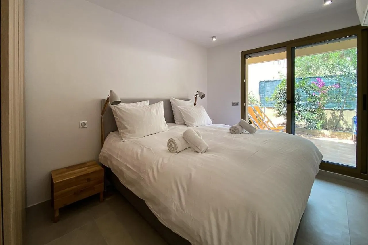 Mansfield Vue Carte Postale Terrasse Piscine 2 Apartment Menton 0*,